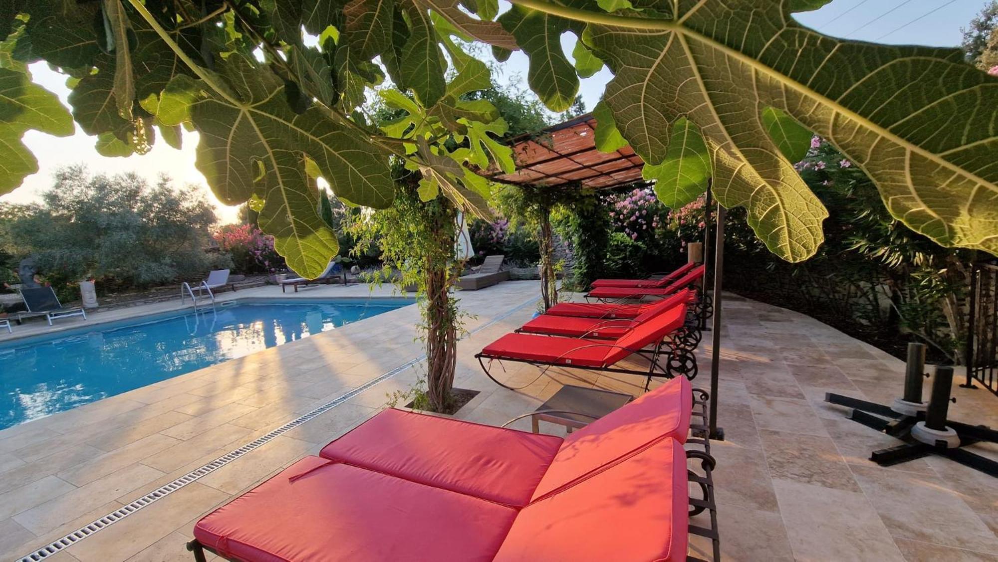 Moulin Aurelia Hotel La Barben Екстериор снимка